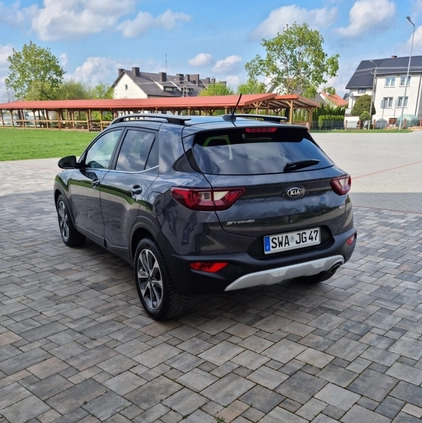 Kia Stonic cena 59900 przebieg: 78000, rok produkcji 2018 z Pabianice małe 781